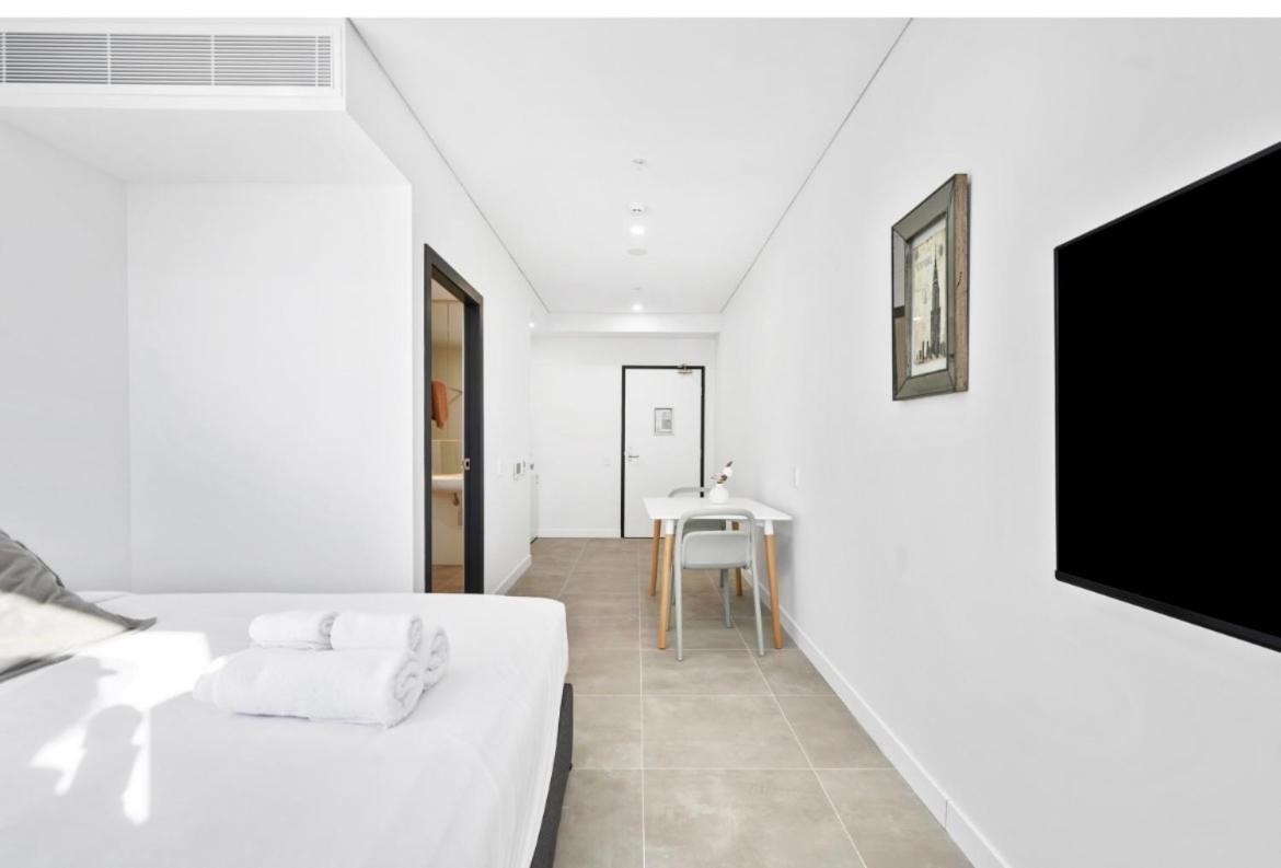 Arthur Hotel Bondi Junction No Reception And House Keeping No Sofa Bed Sidney Exterior foto